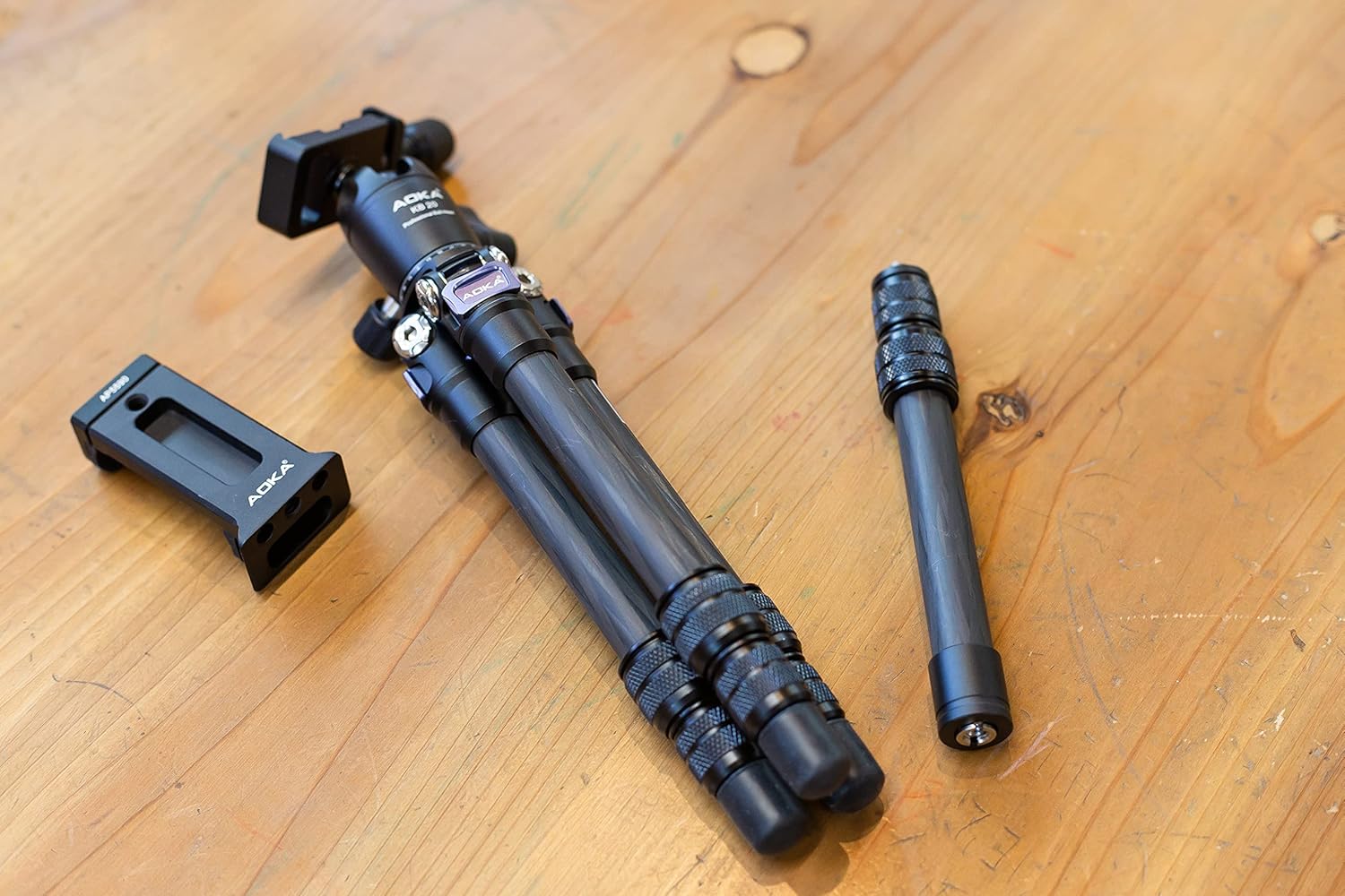 AOKA CMP163C Carbon Tischstativ