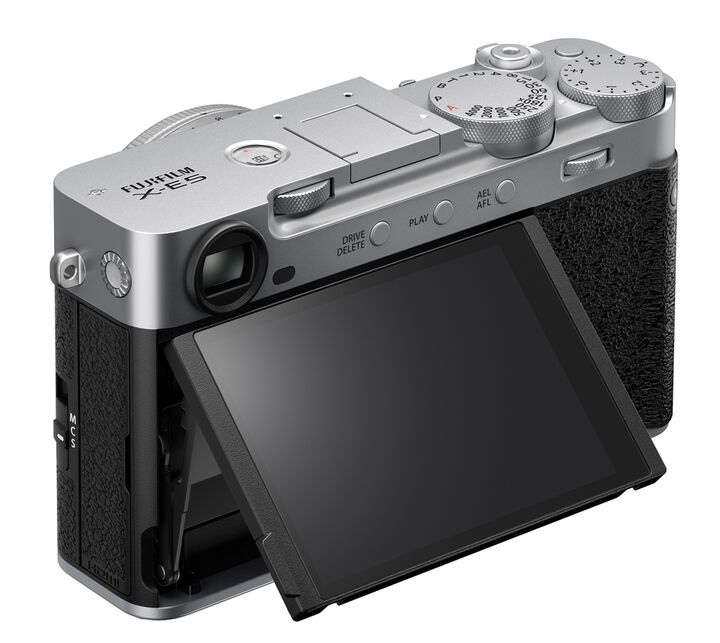 Fujifilm X-E5 silber Kit + XF 23mm WR